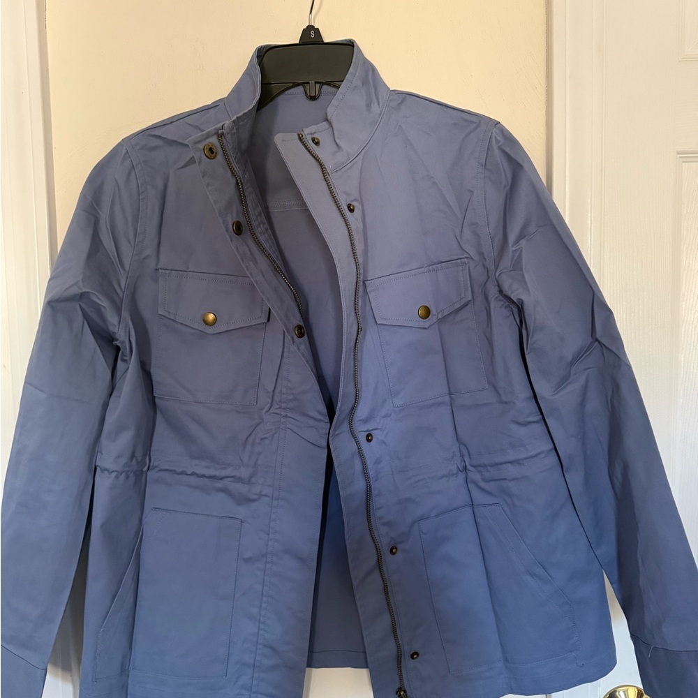 Amazon Women's Jacket Size Small With Adjustable Waist NWOT
